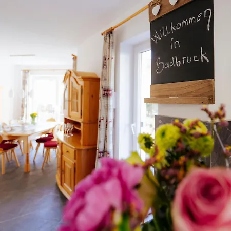 Mit Sauna * 巴德加斯坦