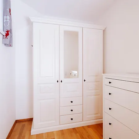 Mit Sauna 巴德加斯坦