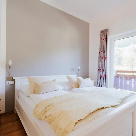 Mit Sauna 度假居 巴德加斯坦